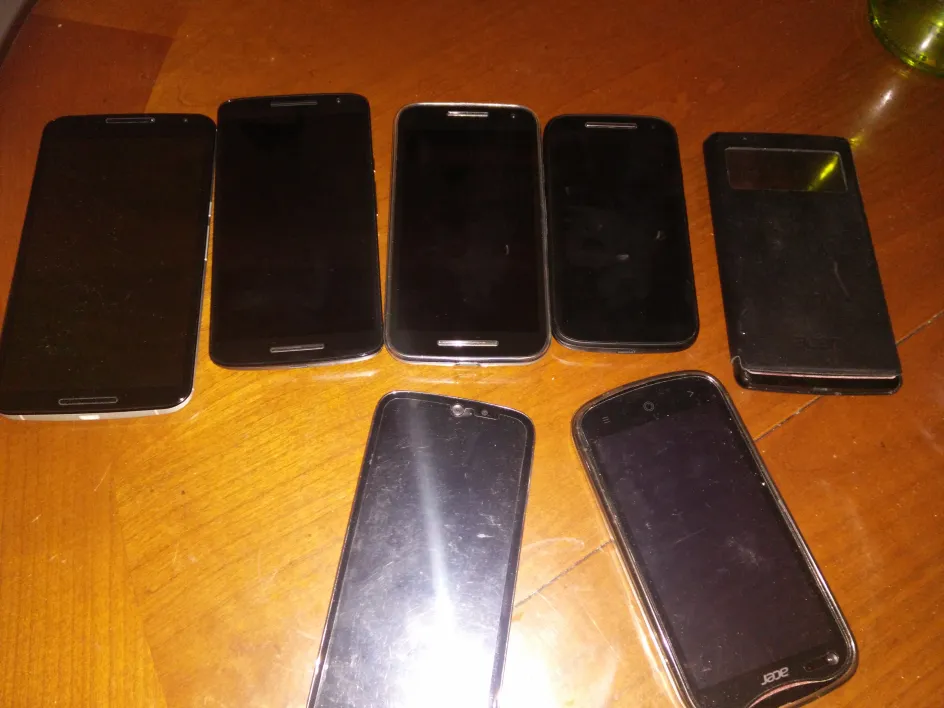 Plusieurs téléphones android